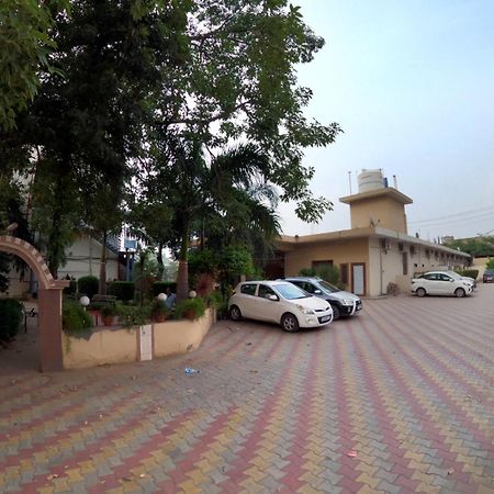 Sheela Stays Ludhiana Luaran gambar
